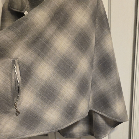 Moda Gray Textured Jacket - Picture 8 of 9